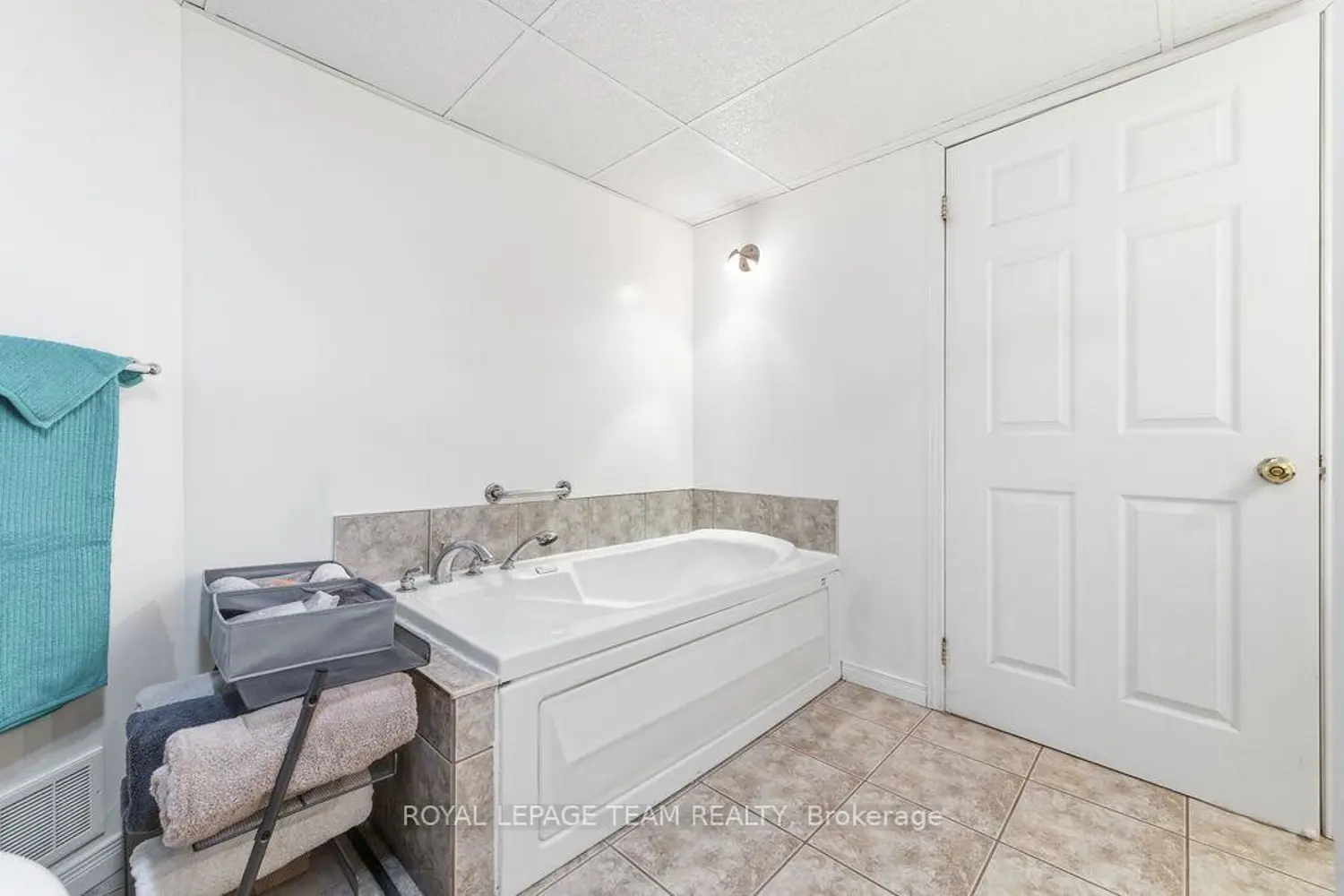 Additional image 13 of 205 Renfrew Avenue