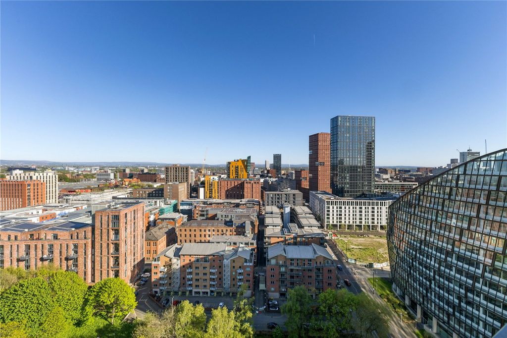 Additional image 13 of 3 bed flat to rentAspin Lane, Manchester, Greater Manchester M4