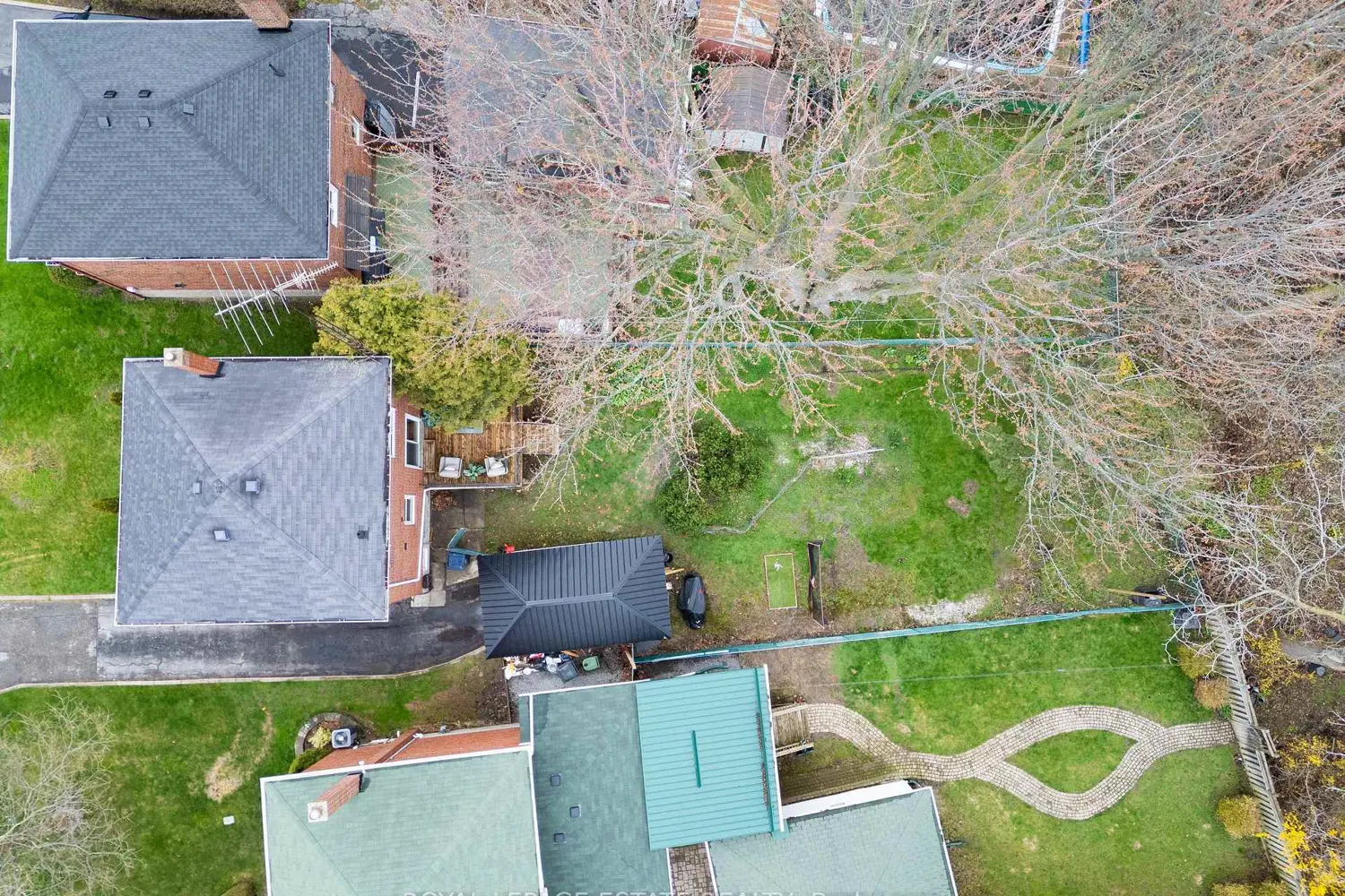 Additional image 17 of 87 Midland Avenue