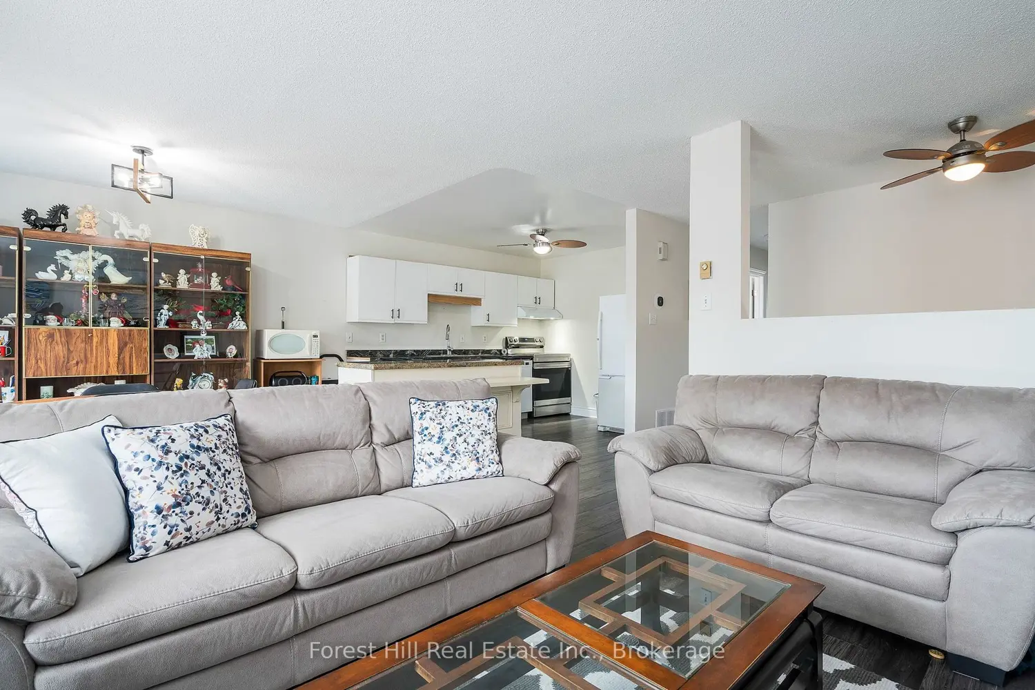 29 Dillon Drive photo 2