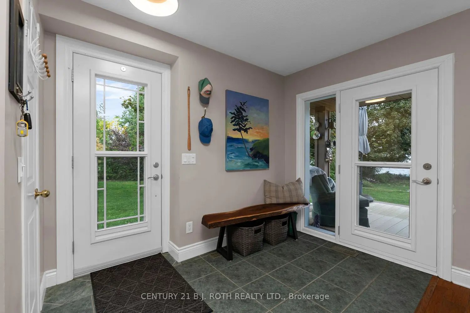 31 O'connell Lane photo 3
