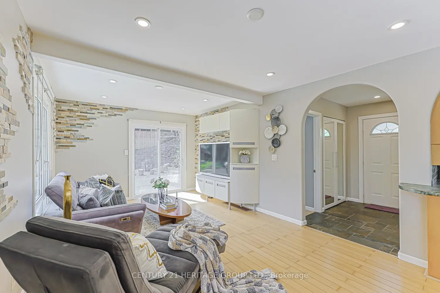 31 Mitchell Avenue photo 4