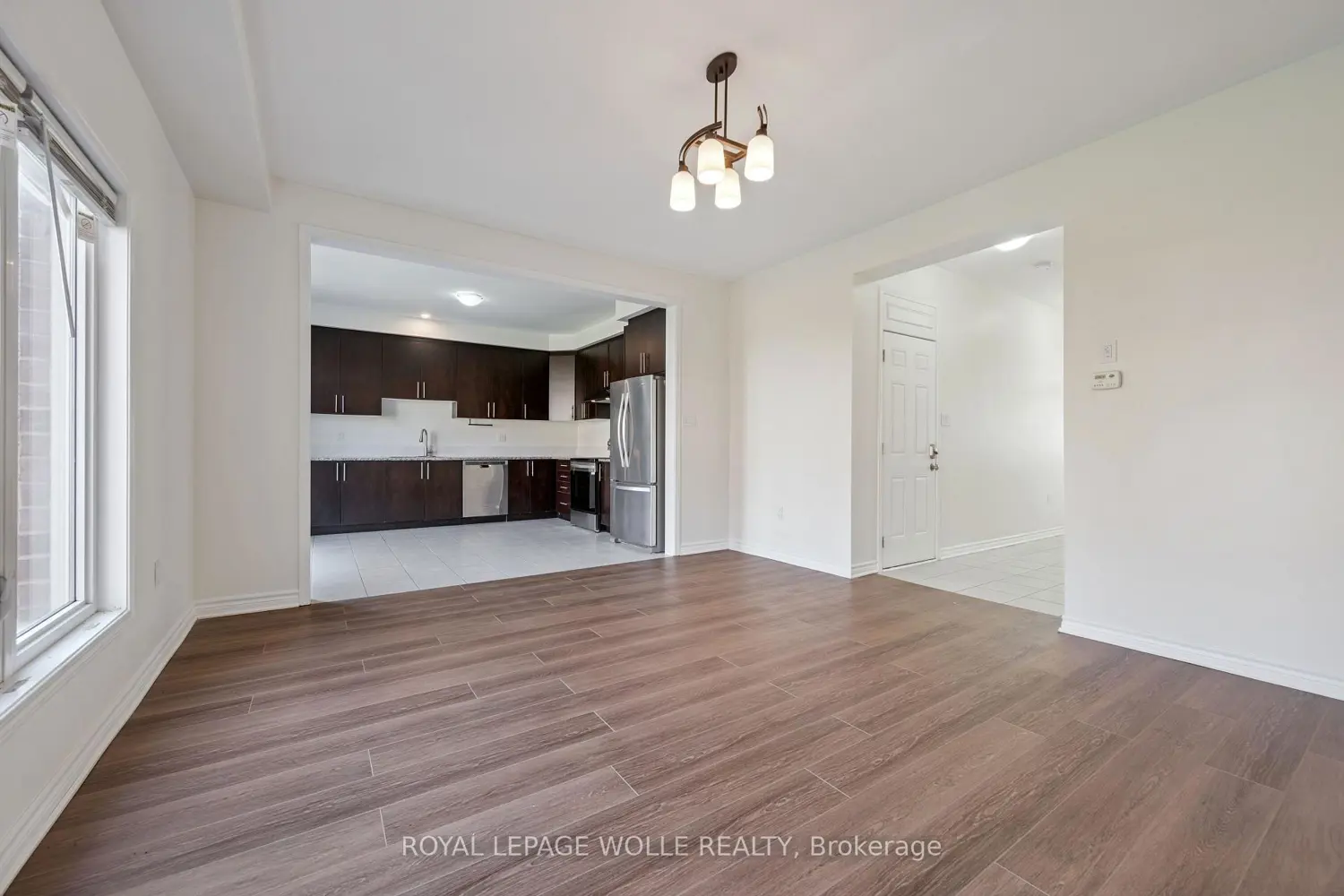 Additional image 4 of 267 Grovehill Crescent