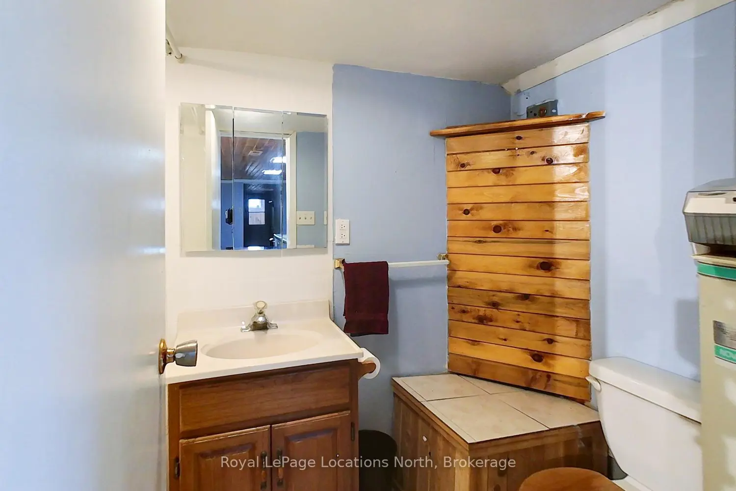 Additional image 10 of 138268 Grey 112 Road