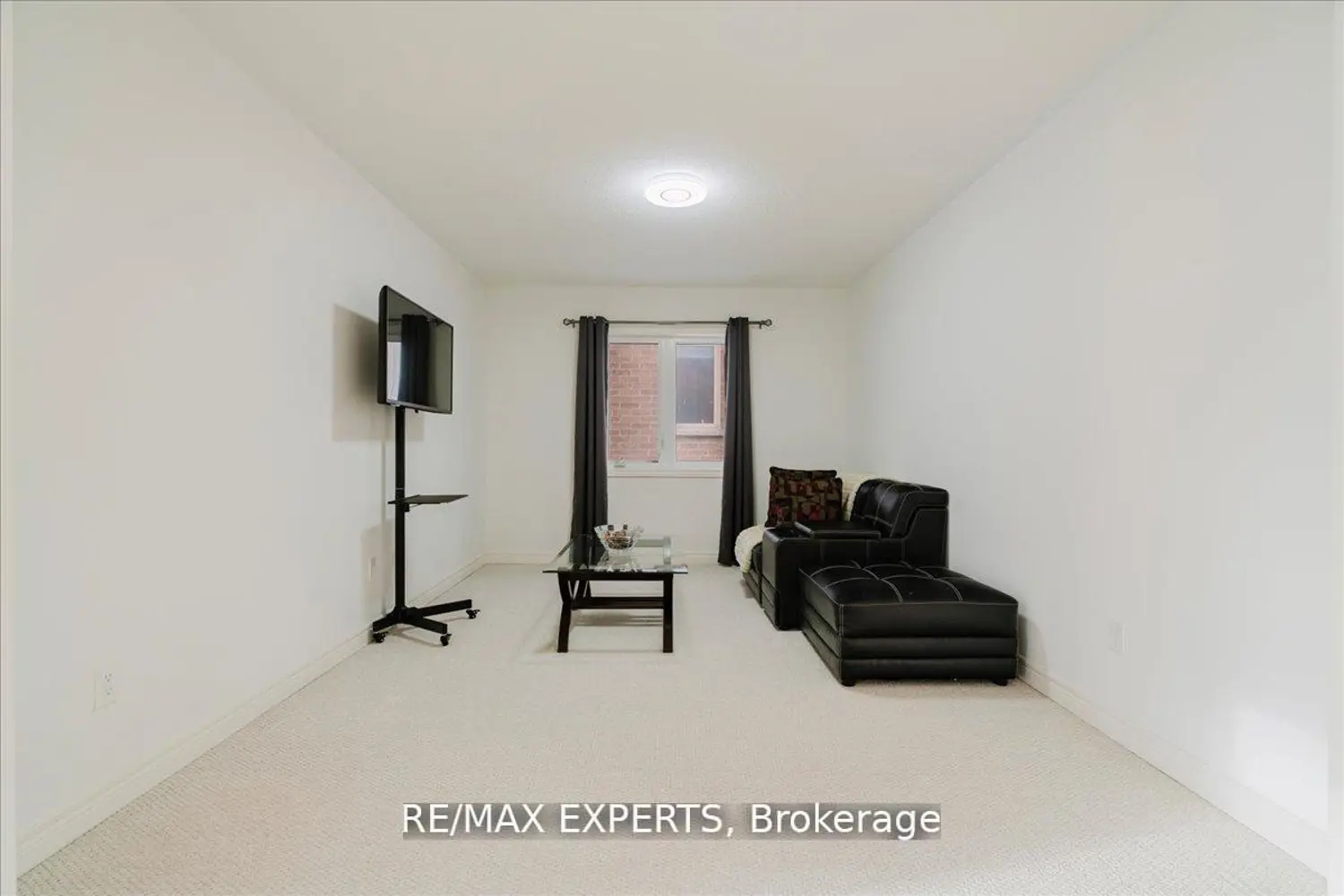 Additional image 14 of 43 Lewis Avenue