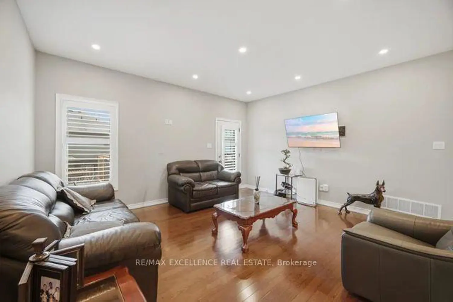 Additional image 8 of 22 Wardlaw Avenue