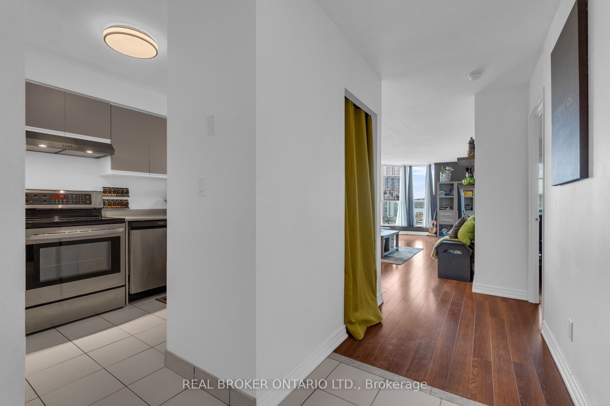 Additional image 5 of 704-140 Dunlop Street E, Barrie, ON, L4M 6H9