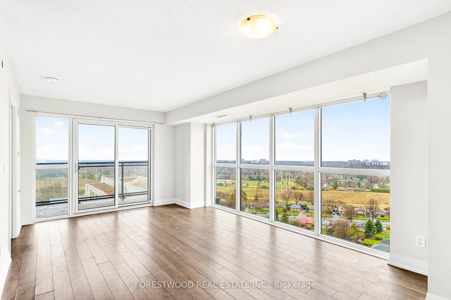 Additional image 9 of 20 Meadowglen Place 2104
