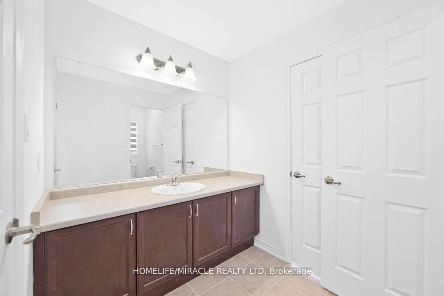 Additional image 14 of 34 Flagg Avenue