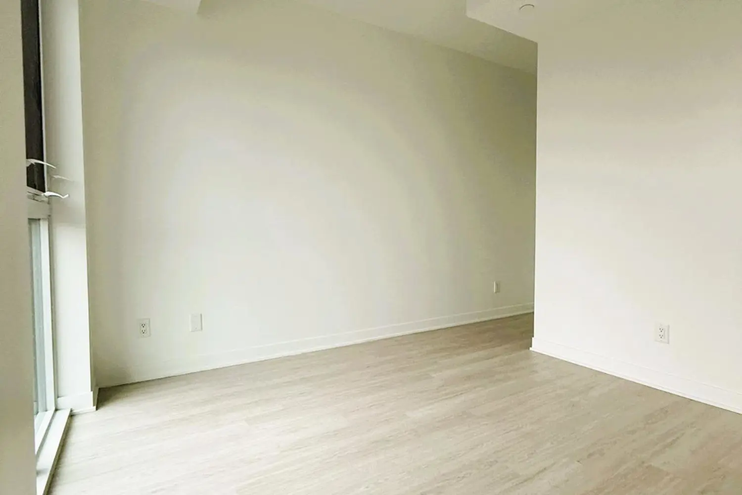Additional image 5 of 185 Alberta Avenue 306