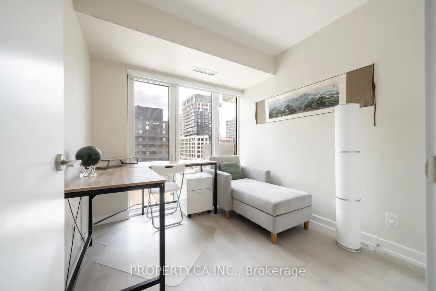 Additional image 4 of 38 Monte Kwinter Court 606