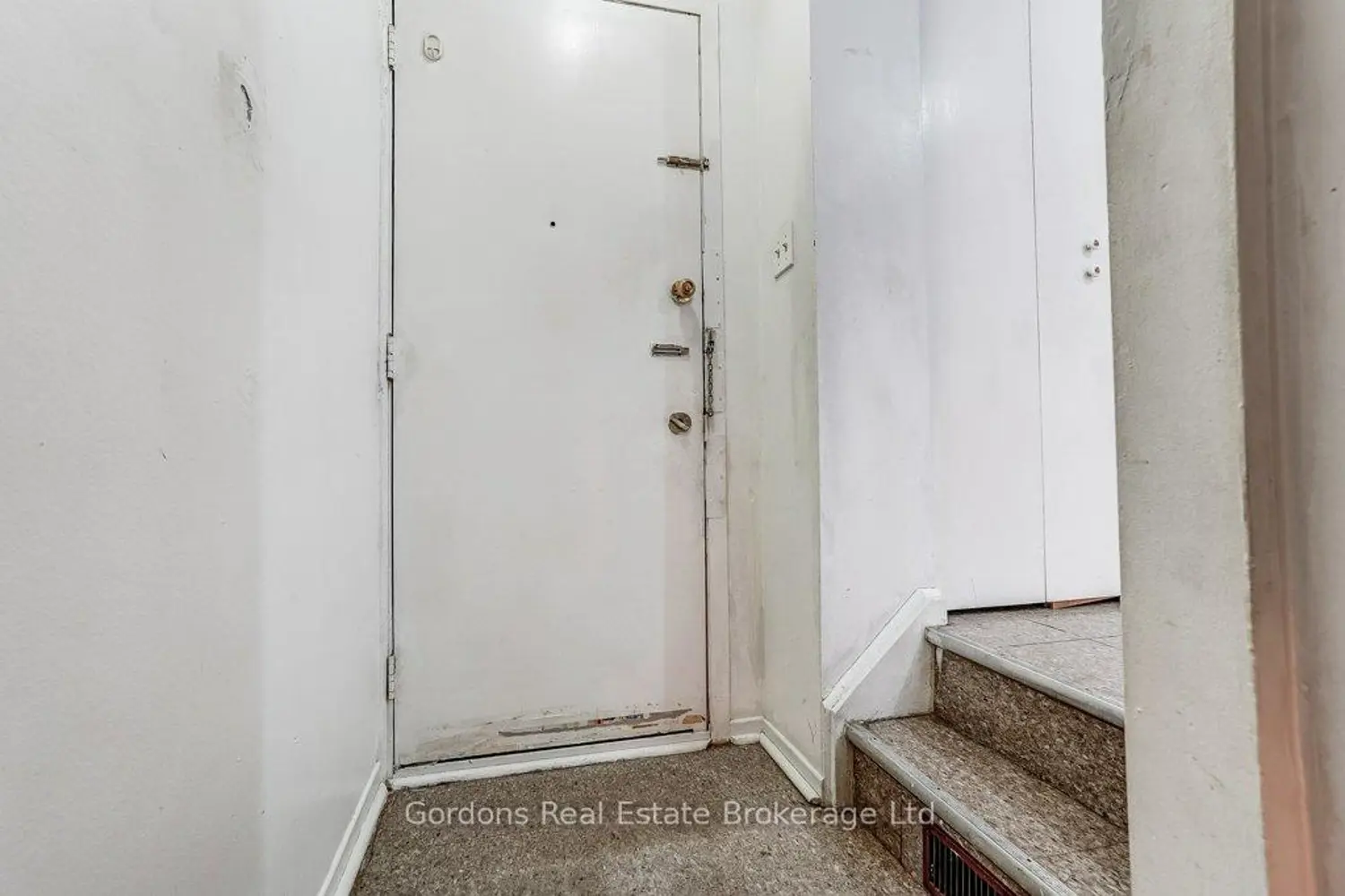 Additional image 4 of 275 Broadview Avenue 173