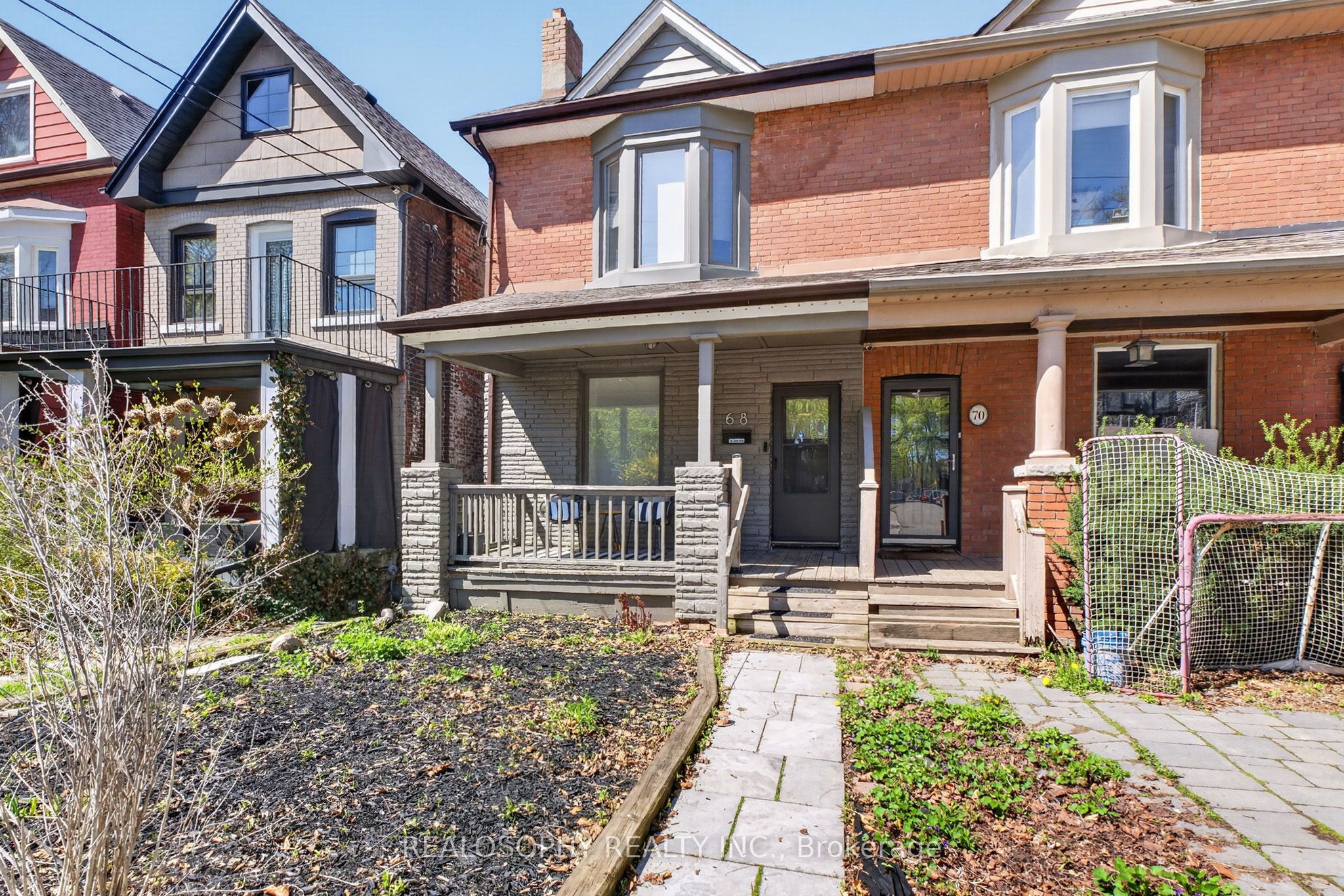 68 Prust Avenue, Toronto, ON, M4L 2M8