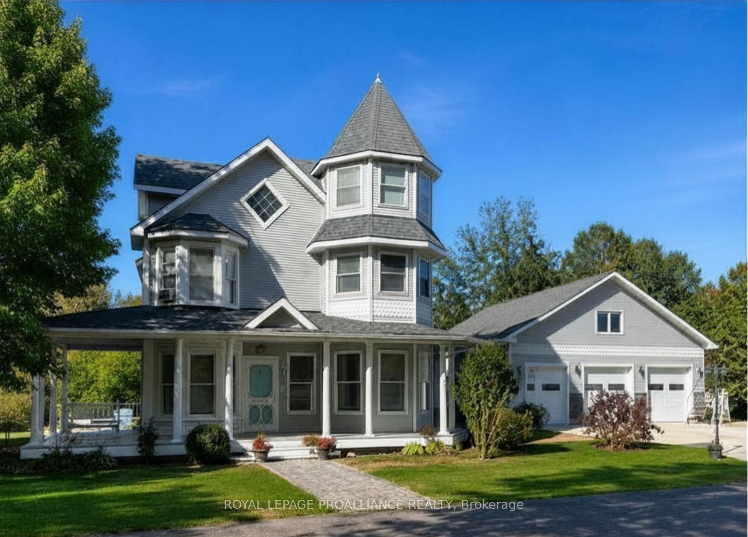 25 Prinyers Cove Crescent, Prince Edward County, ON, K0K 2T0