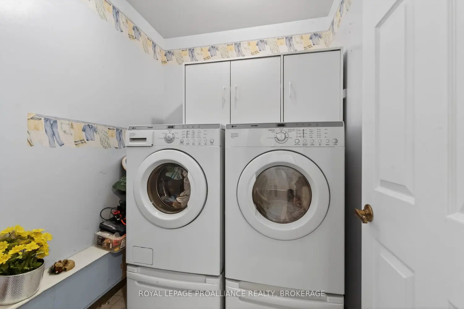 Additional image 8 of 1021 Dunham Street