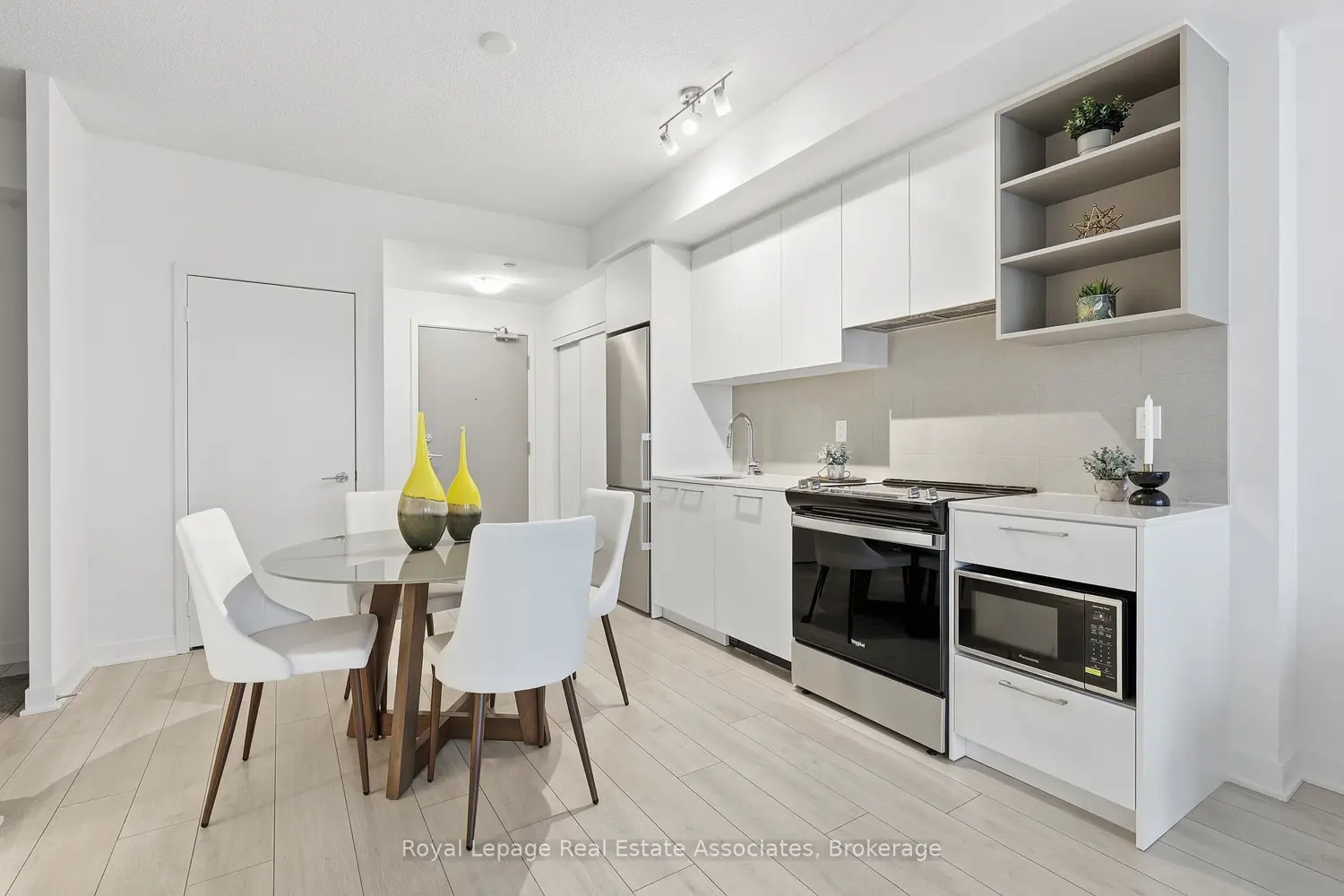 Additional image 7 of 260 Malta Avenue 1106