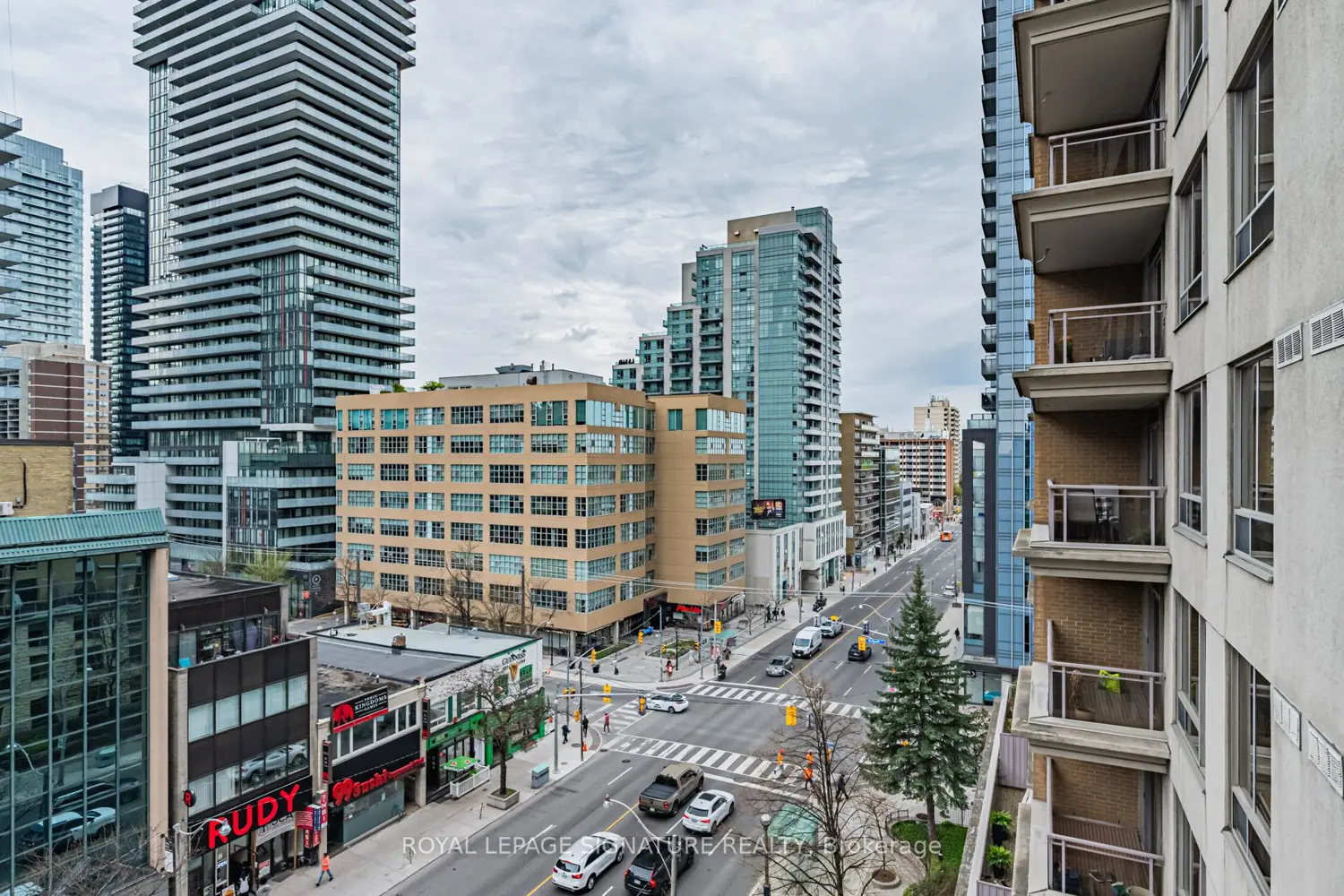 Additional image 17 of 123 Eglinton Avenue 813