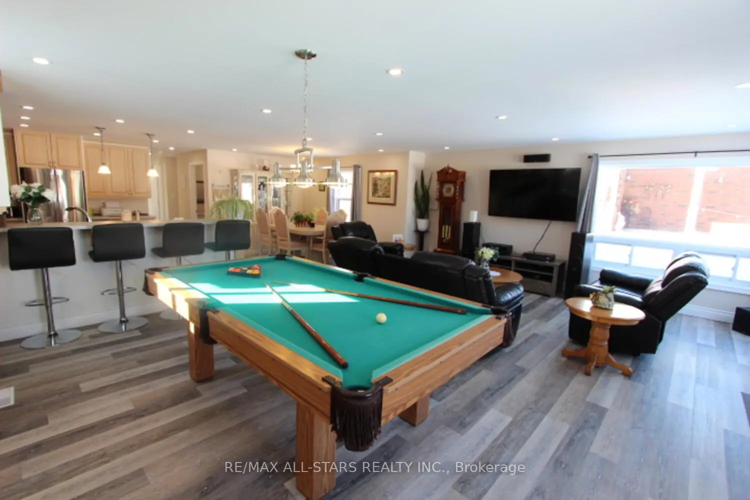 Additional image 10 of 47 Need Street