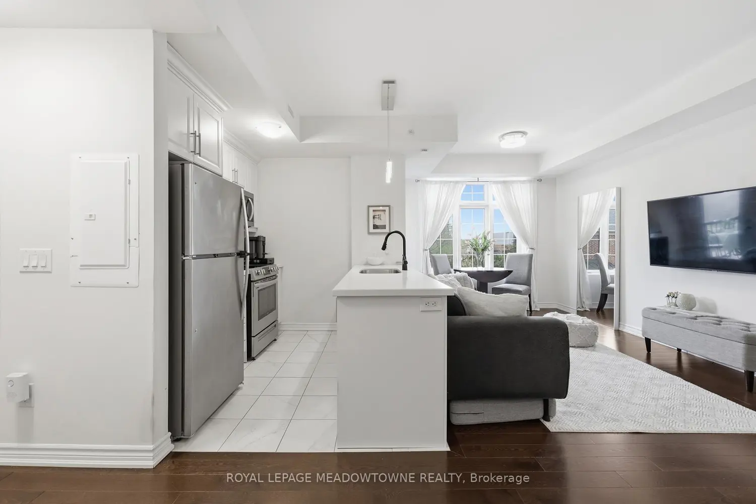 Additional image 7 of 215 Broadway Street 203