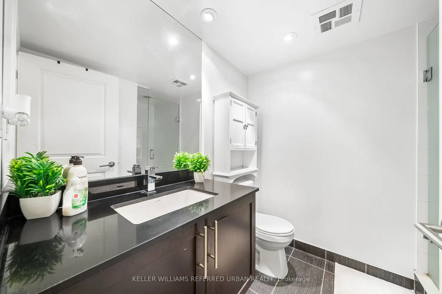 Additional image 5 of 400 Adelaide Street 1022