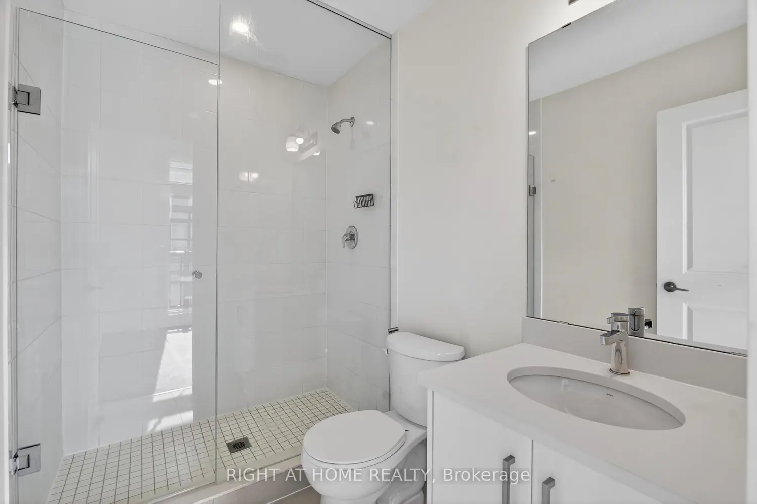 Additional image 15 of 12860 Yonge Street 1