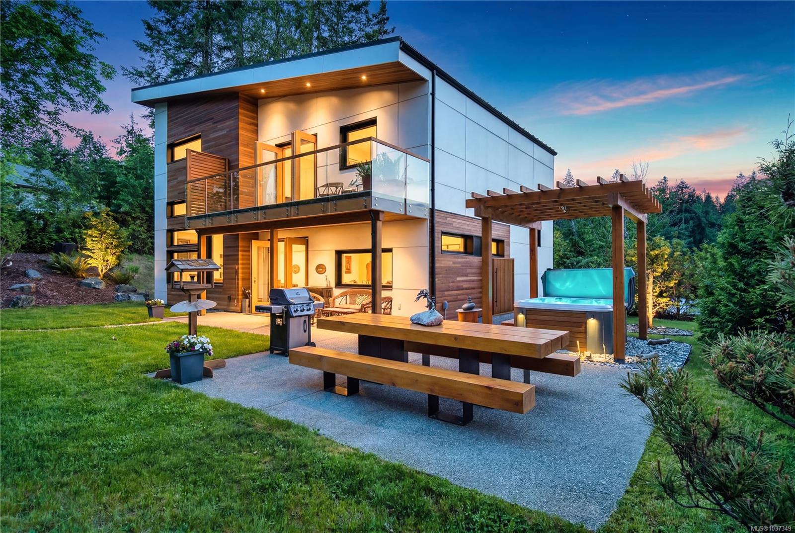 2566 Steve Ellis Road, Nanaimo, BC, V9R 0J7