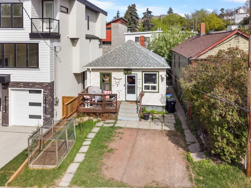 2520 16b Street SW, Calgary, AB, T2T 4L9