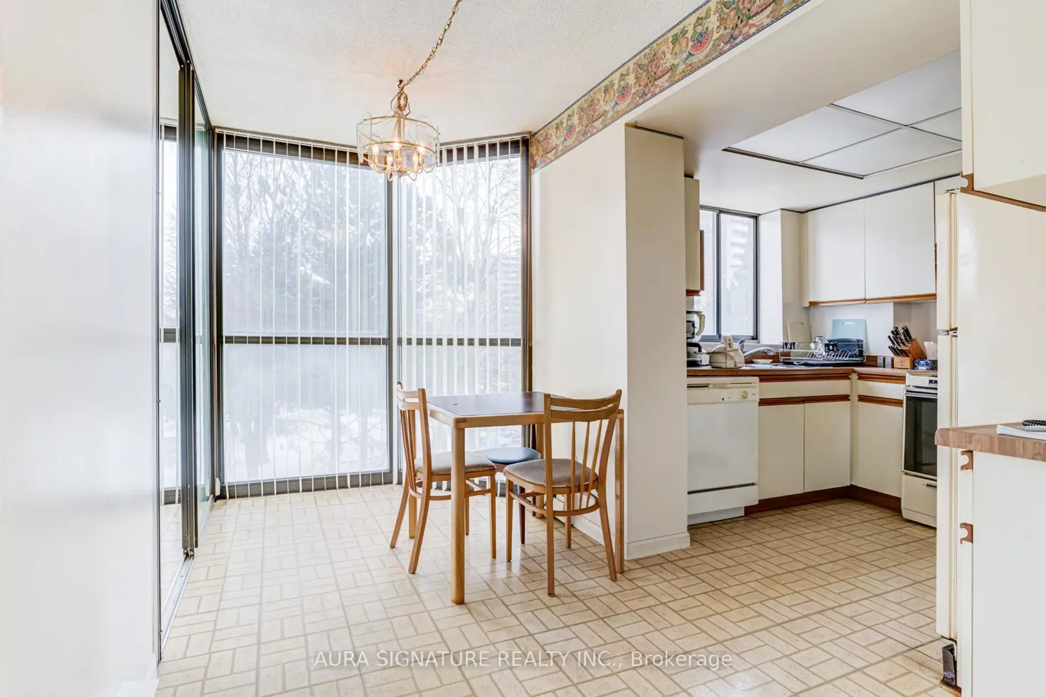 Additional image 5 of 40 Richview Road 203