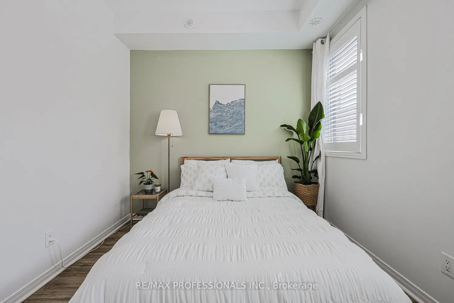 Additional image 12 of 873 Wilson Avenue 13