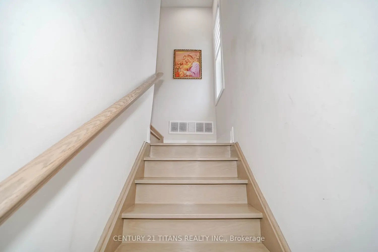 Additional image 9 of 42 Pixley Crescent