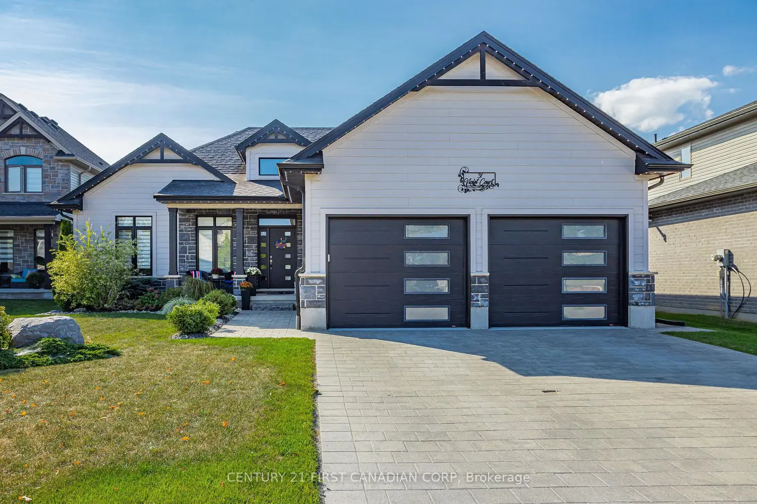 31 Violet Court