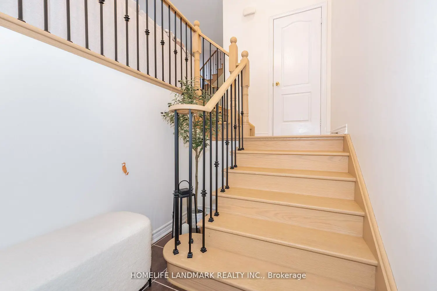 Additional image 2 of 8777 Dufferin Street 51
