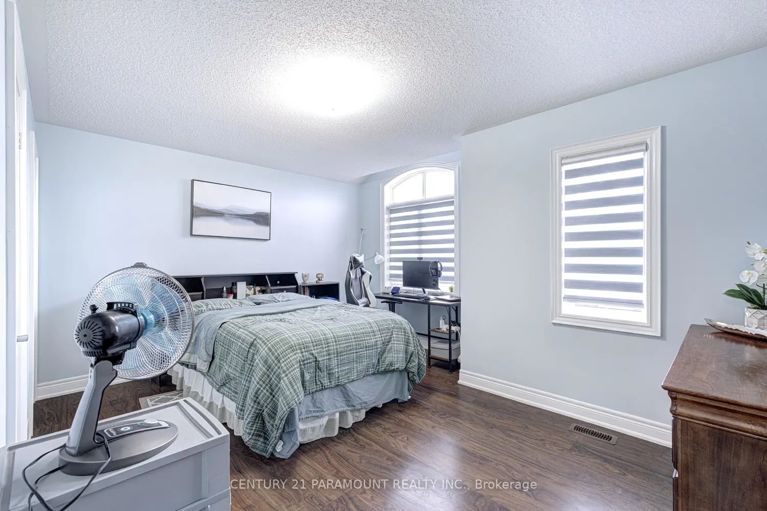 Additional image 7 of 563 Dougall Avenue
