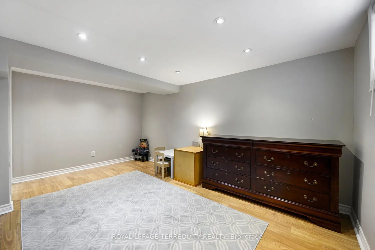 Additional image 12 of 136 Strathburn Boulevard