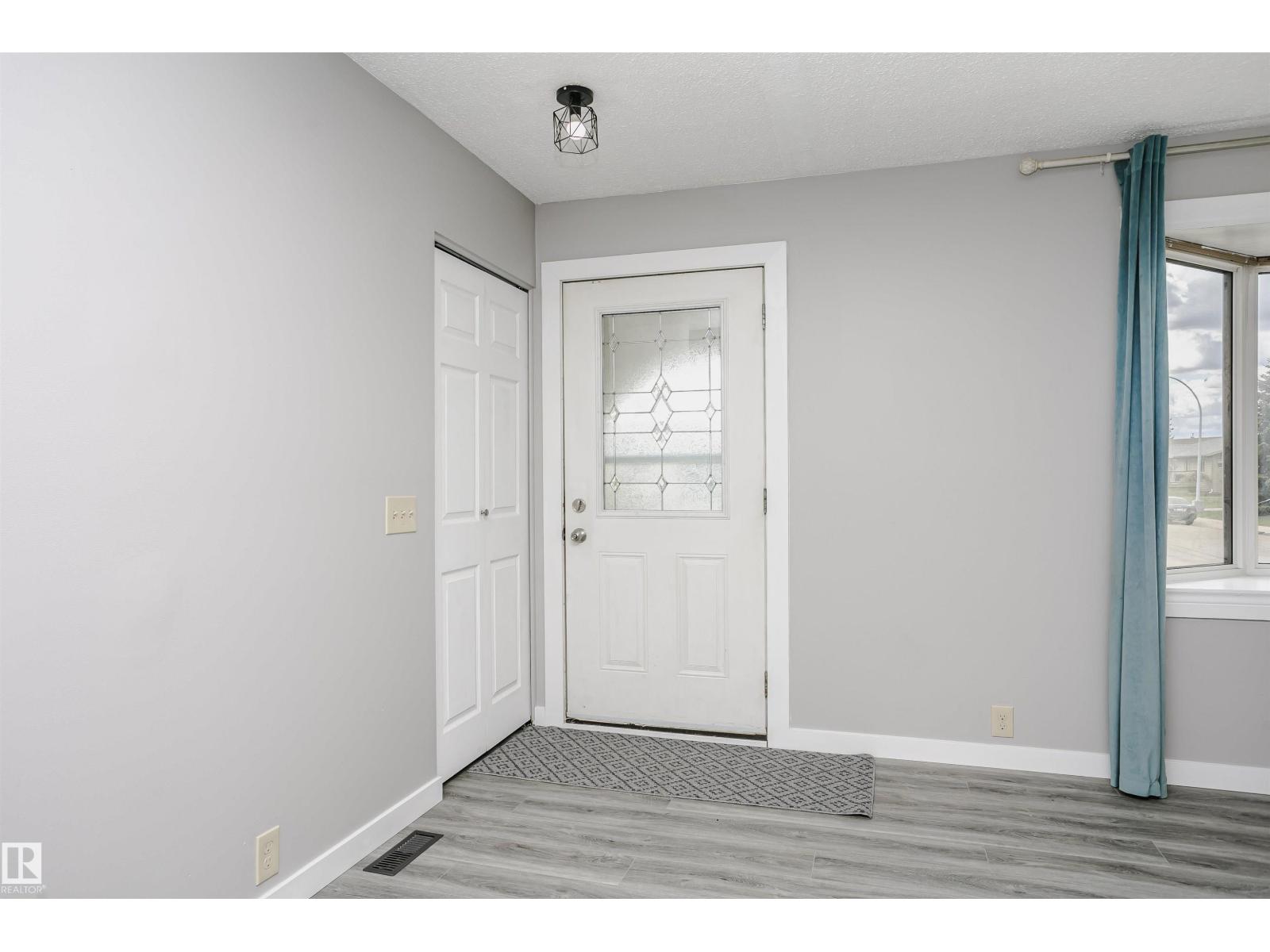 Additional image 3 of 11436 161 Avenue NW, Edmonton, AB, T5X2L2