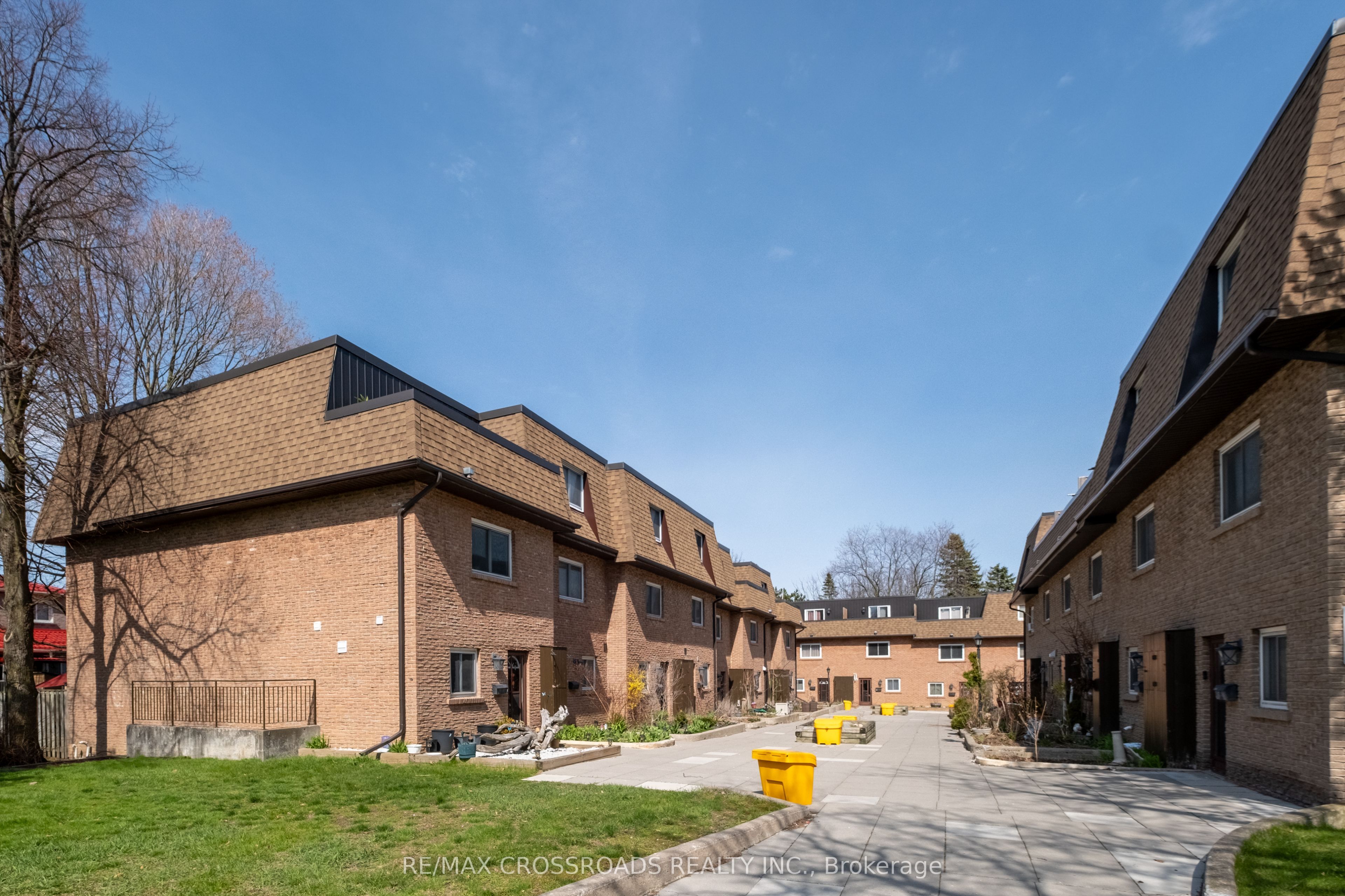 Additional image 3 of 7-20 Hainford Street, Toronto, ON, M1E 4X8