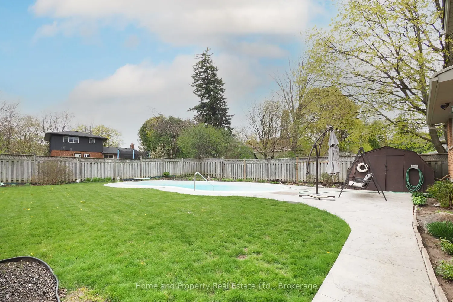 Additional image 16 of 76 Cloverdale Crescent