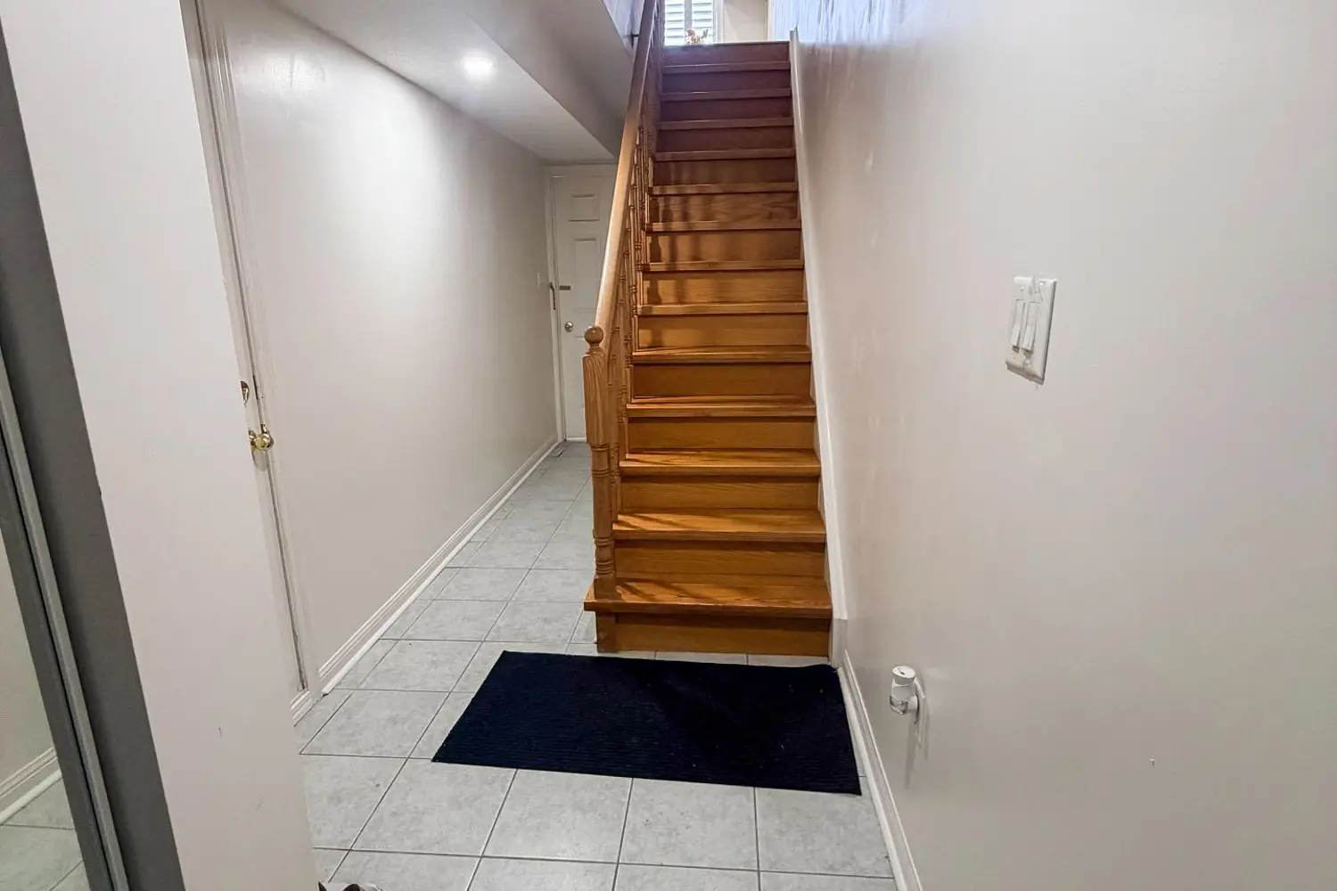 Additional image 4 of 1525 South Parade Court 28