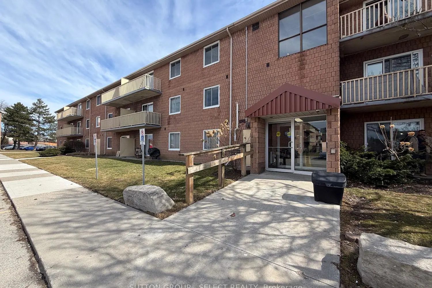 1584 Ernest Avenue 103