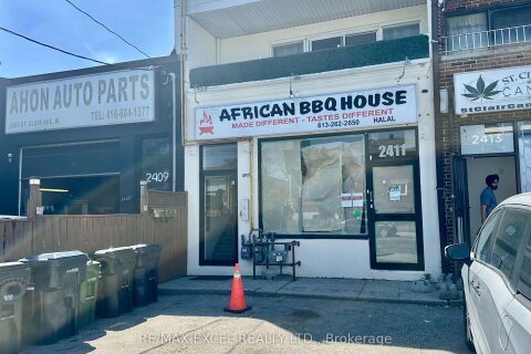 Additional image 5 of 2411 St Clair Avenue W, Toronto, ON, M6N 1K9