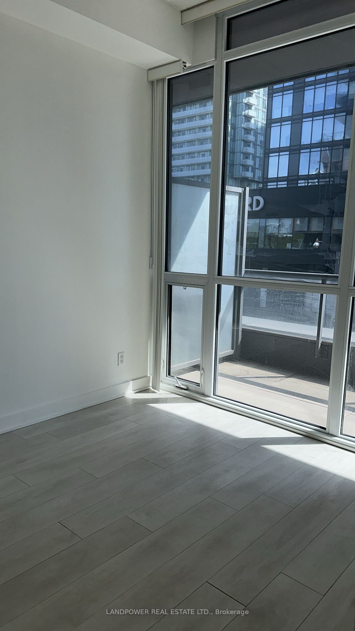 Additional image 4 of 207-169 Fort York Boulevard, Toronto, ON, M5V 0C8