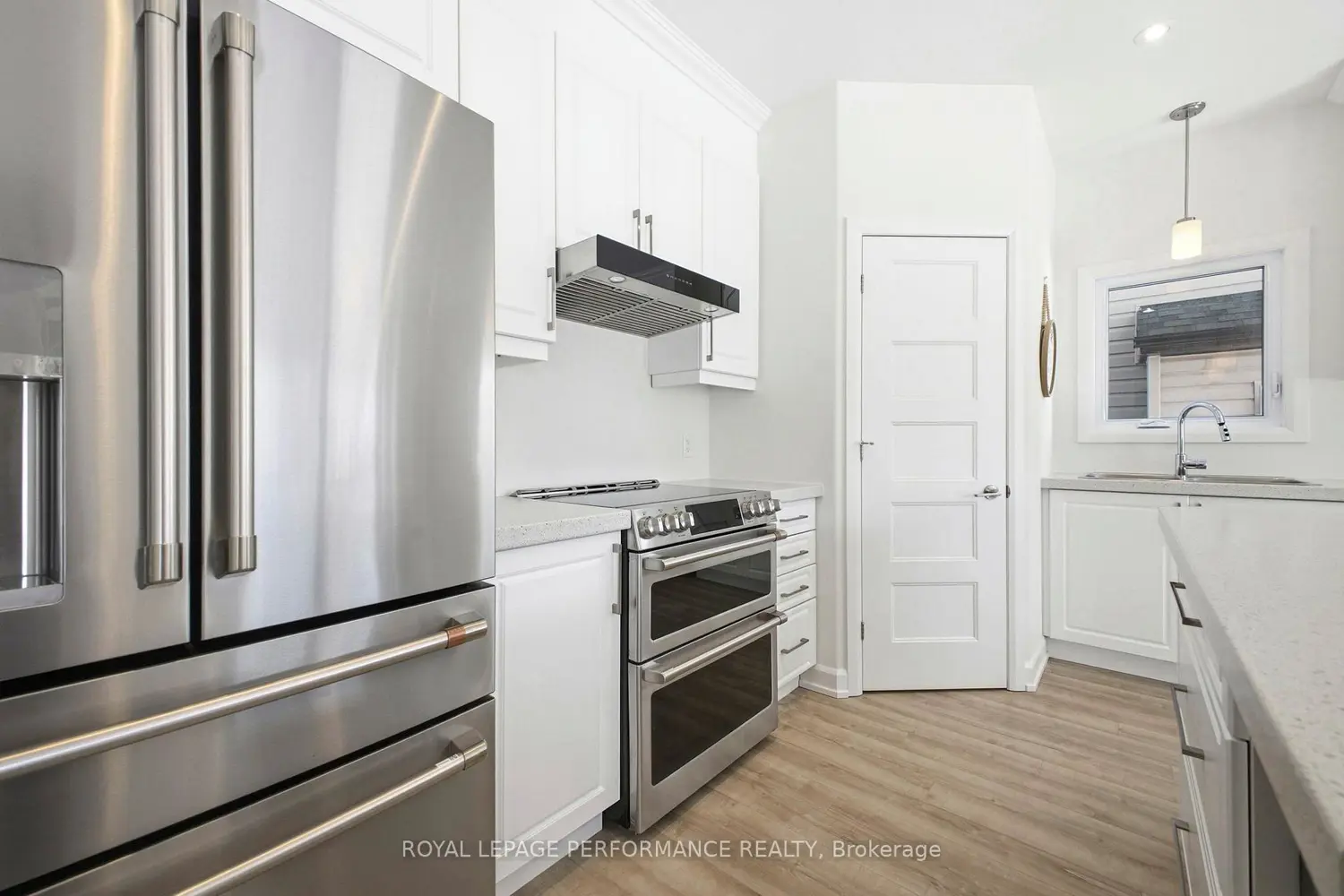Additional image 4 of 934 Chablis Crescent