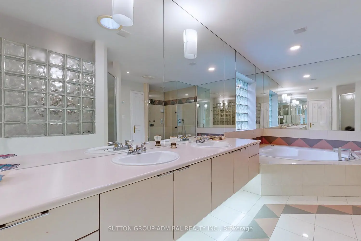 Additional image 11 of 27 Shelborne Avenue