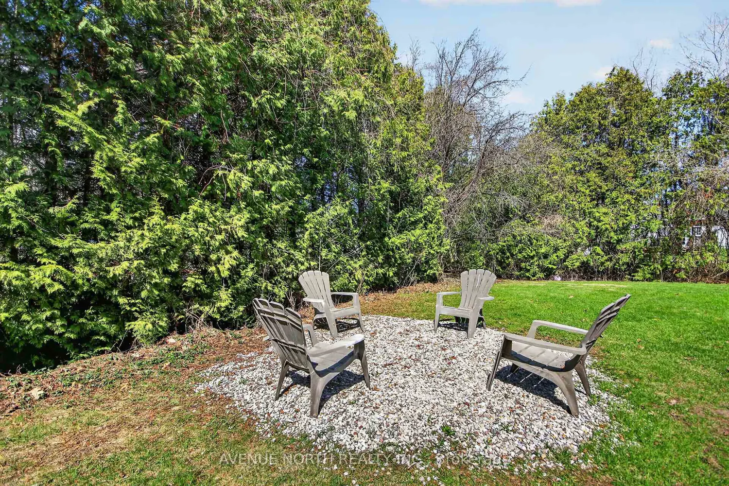 1317 Cornfield Crescent photo 5