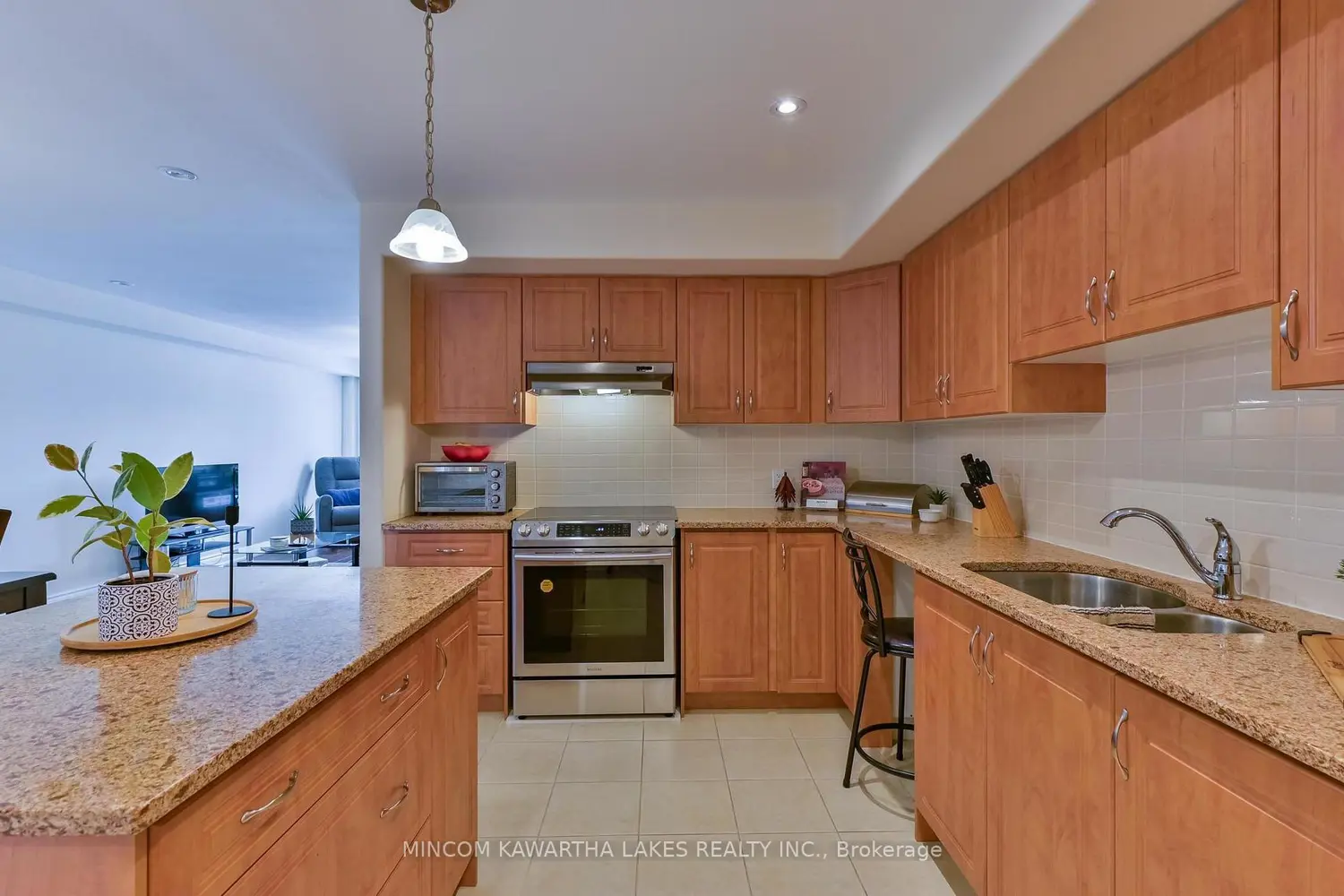 Additional image 6 of 849 Broadway Boulevard