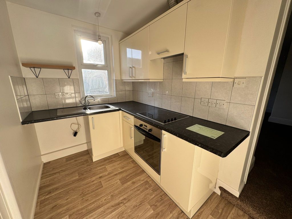 Additional image 2 of Studio to rentRolle Street, Exmouth EX8