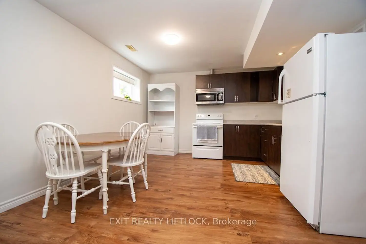 Additional image 11 of 2679 Foxmeadow Road