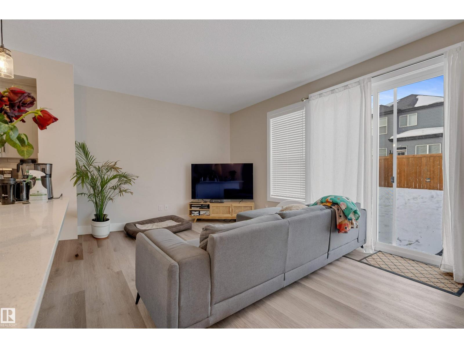 Additional image 2 of 22916 95 Avenue NW, Edmonton, AB, T5T7H6