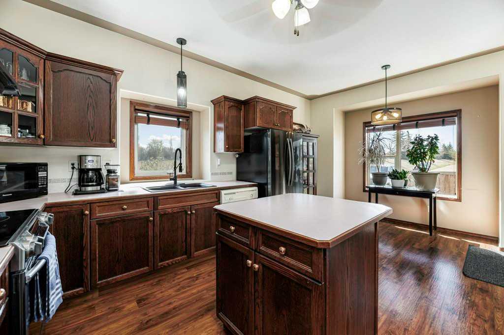 Additional image 5 of 299 Cornett Drive, Red Deer, AB, T4P 3R9