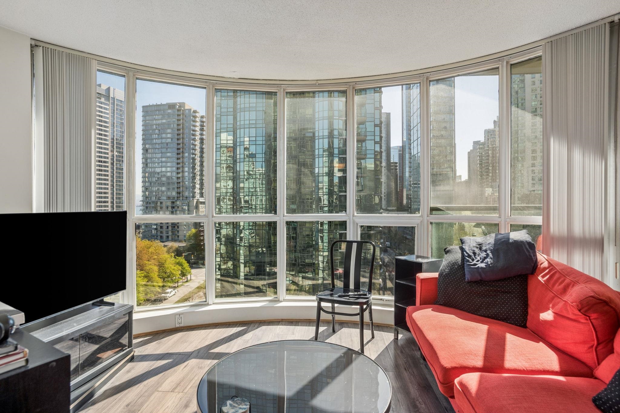 906-588 Broughton Street, Vancouver, BC, V6G 3E3